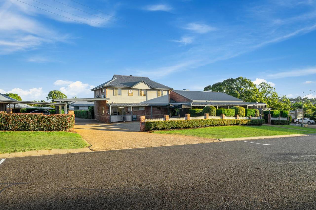 Motel Ambassador On Ruthven Toowoomba Exterior foto