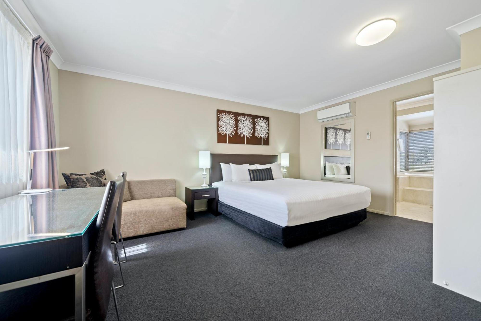 Motel Ambassador On Ruthven Toowoomba Habitación foto